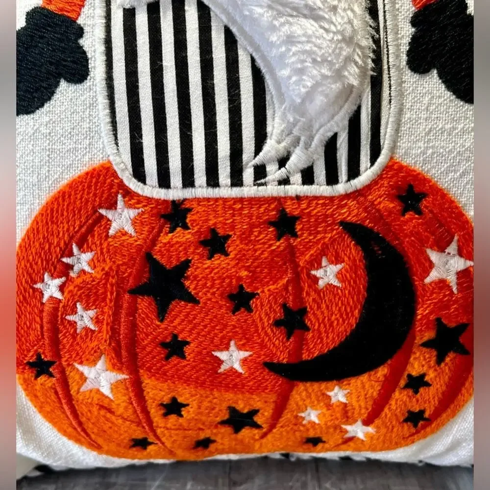 NWOT Halloween gnome accent pillow
